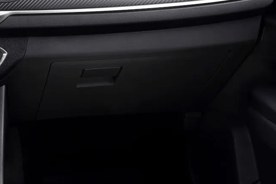 GWM Wingle 7 Glove Box