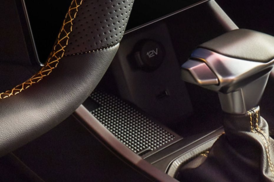 Power Accessories Outlet View of دونج فينج شاين