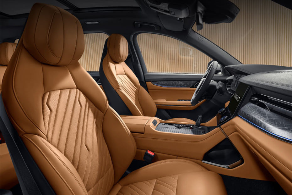 9 Front Seats