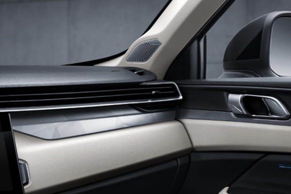 1 Front Side Ac Vents