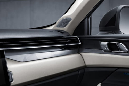 1 Front Side Ac Vents