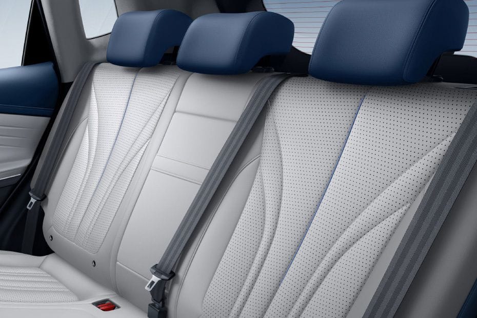 إكسيد LX Rear Seats