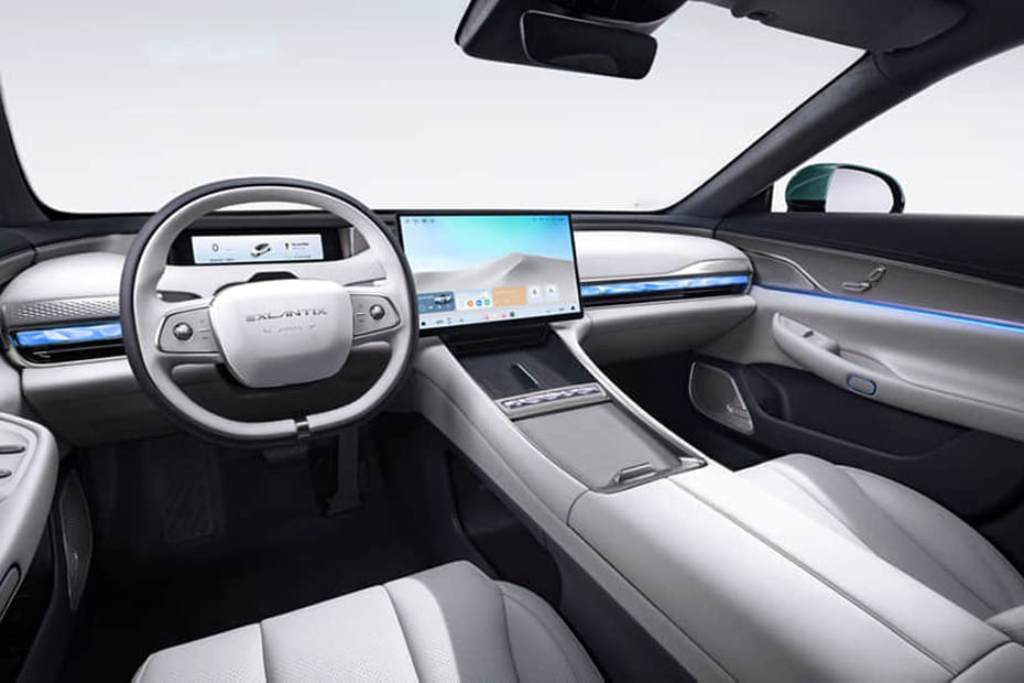 Dashboard View of إي إس