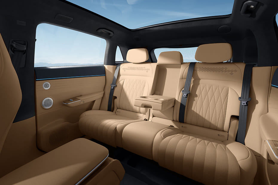 Exeed ET Rear Seats