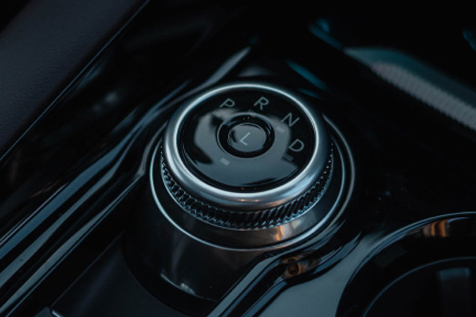 Center Controls of فورد إكسبلورر