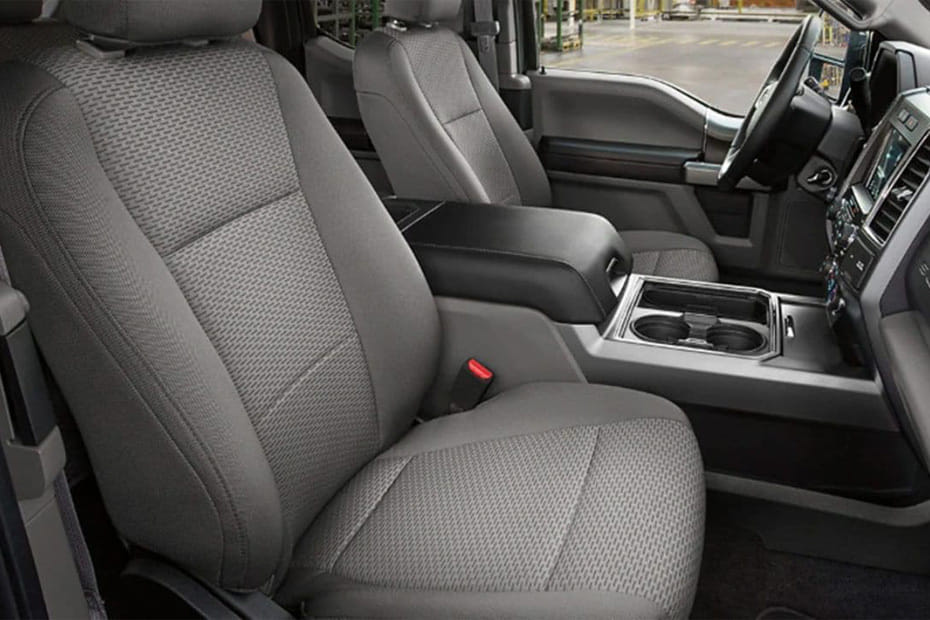 سوبر ديوتي شاسيه كاب Front Seats