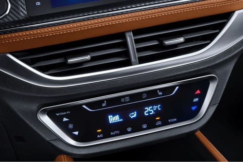 زوتي T300 Steering Position Adjustments