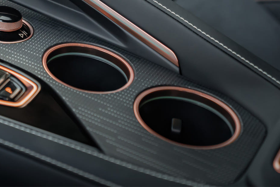 1 Cup Holders