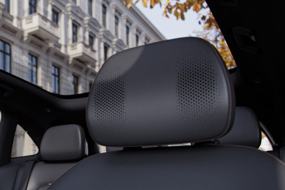 ٧ إكس Front Seat Headrest