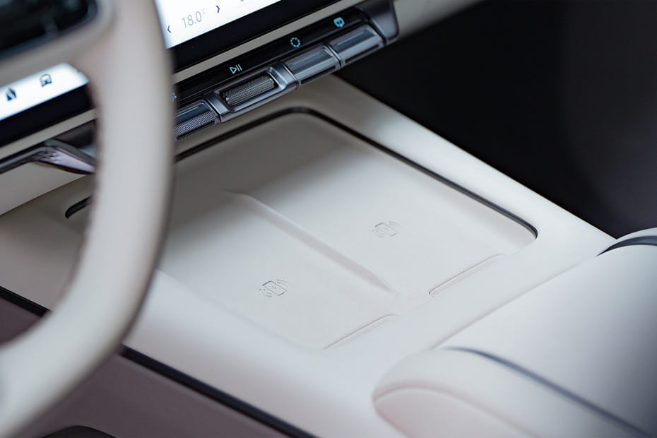 Power Accessories Outlet View of زيكر ٧ إكس