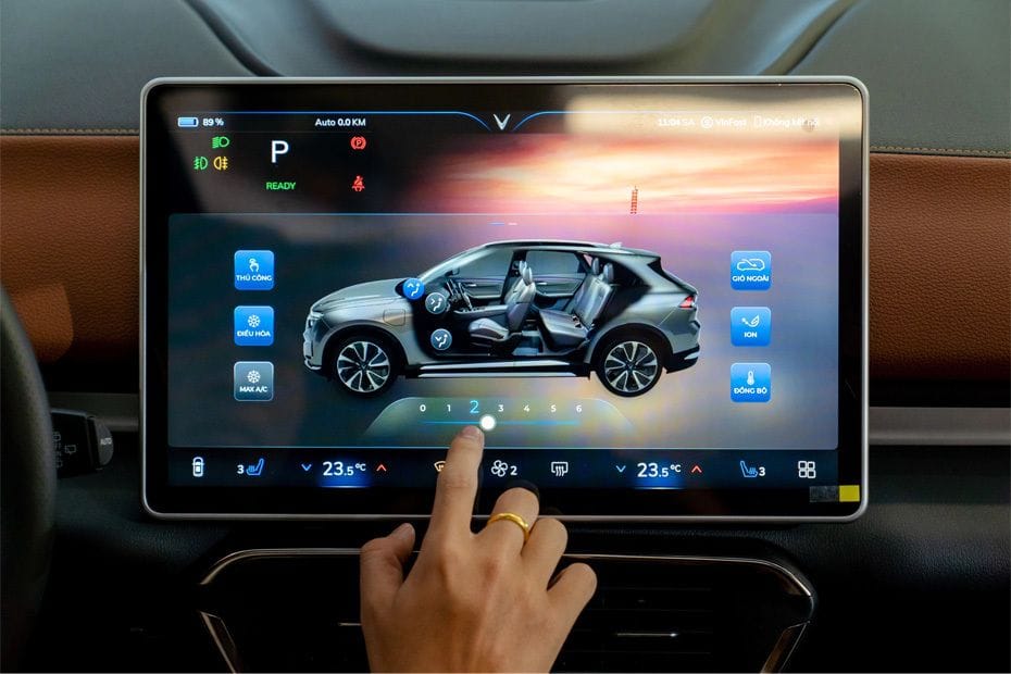 VF8 touch screen