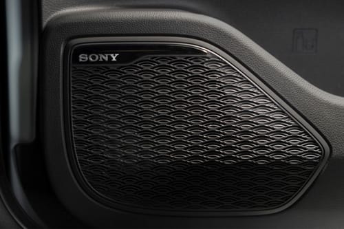 Speakers View of OMODA E5