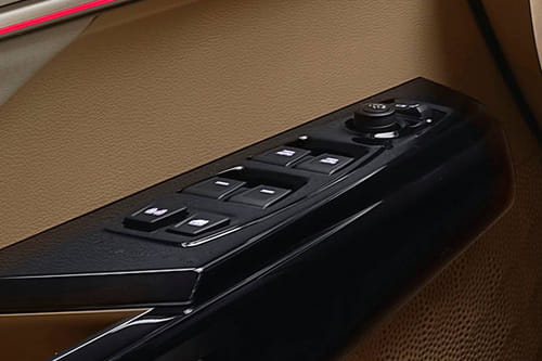 KGM Actyon Drivers Side In Side Door Controls