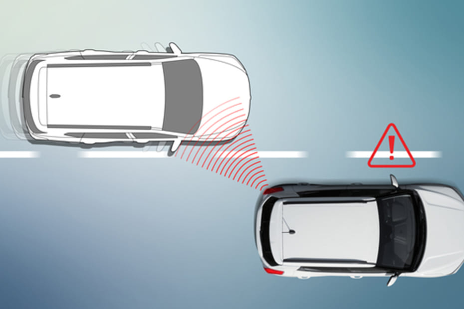 كي جي إم تيفولي Front And Rear Seats Together