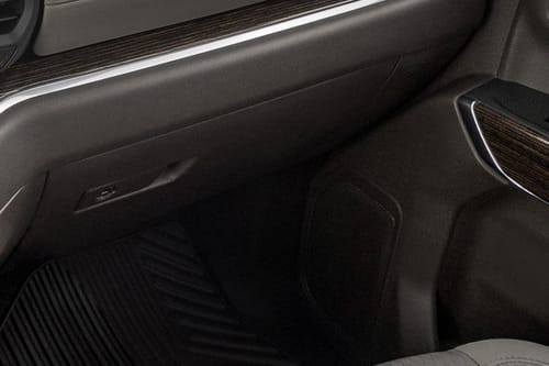 جي إم سي سييرا إل دي  Glove Box