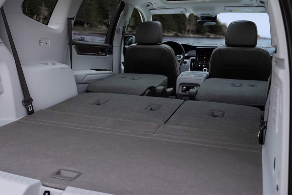 Folding Seats of جي إم سي أكاديا