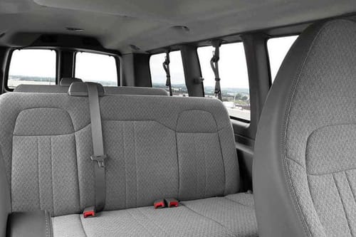 GMC Savana Rd Row Seat