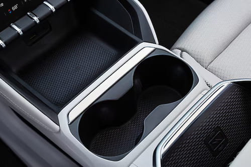 تيرين Cup Holders