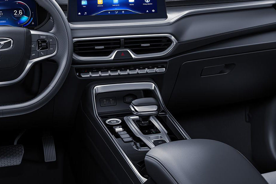 إكس ٣ Center Console