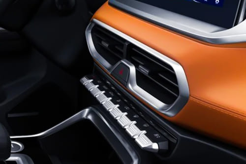 Front AC Controls of كايي إكس ٣ برو