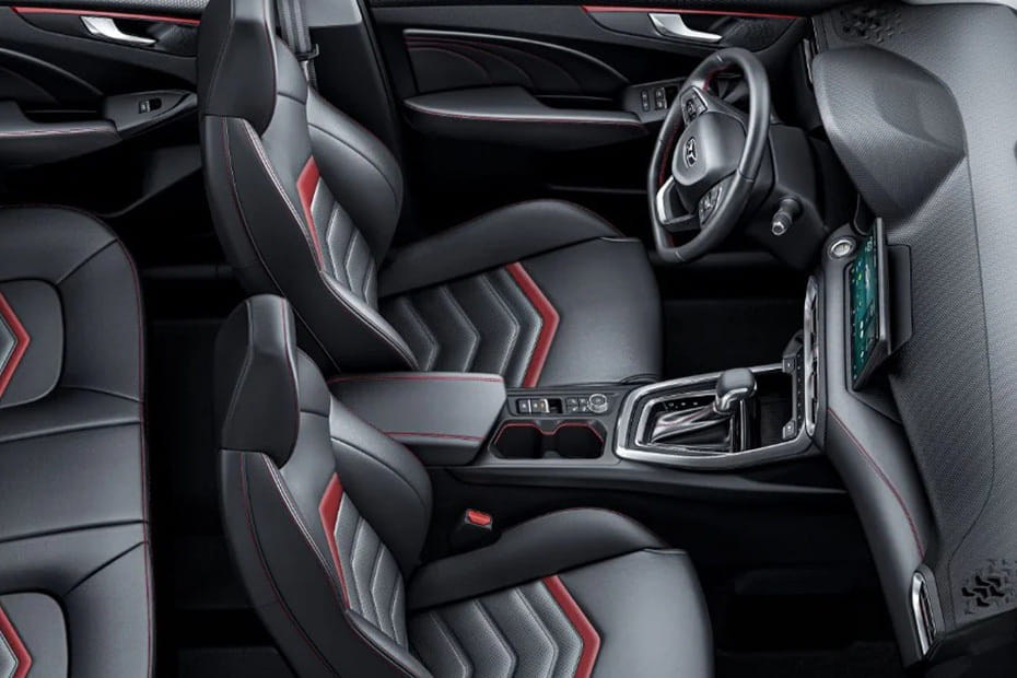 إي ٥ Front Seats
