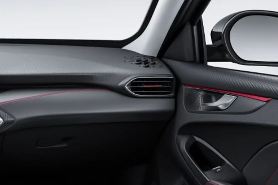 إي ٥ Front Side Ac Vents