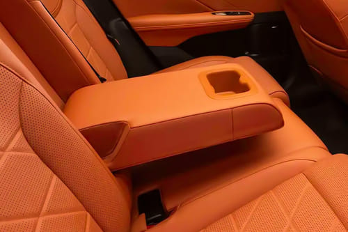 إس 05 Armrest Rear