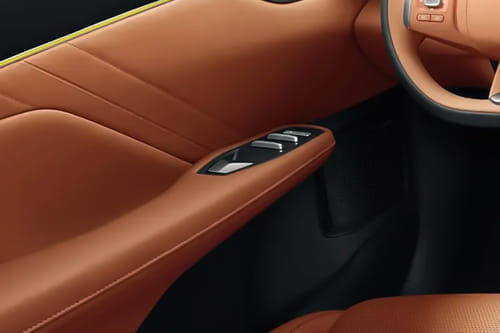 ديبال إس 05 Drivers Side In Side Door Controls