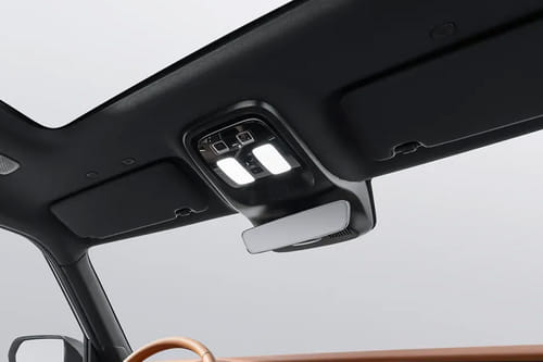 G318 Courtesy Lamps