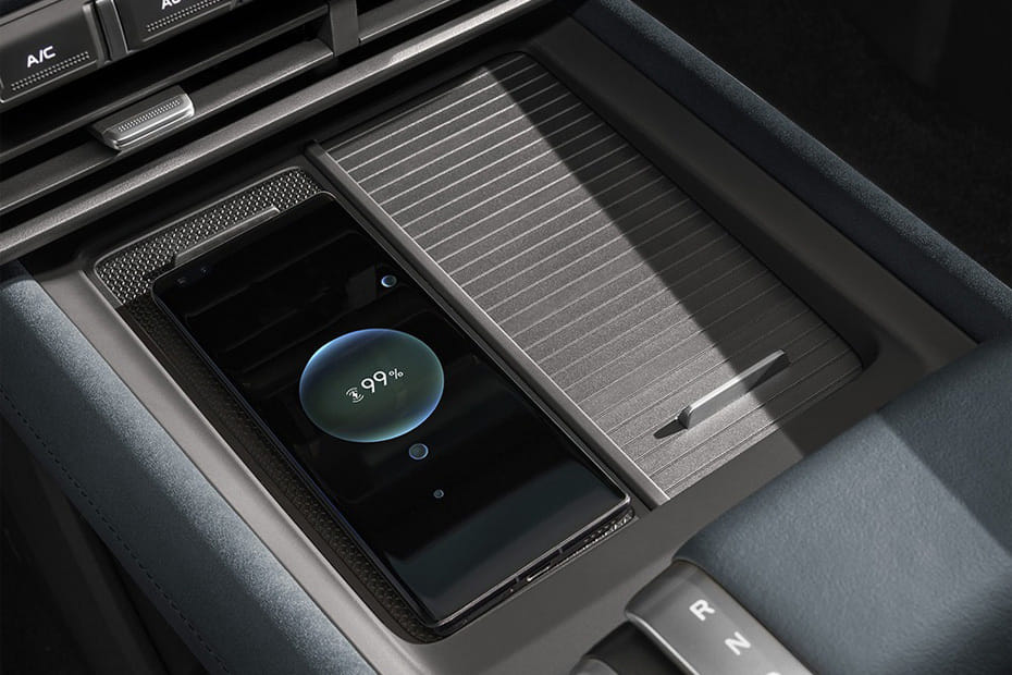 Power Accessories Outlet View of Deepal G318