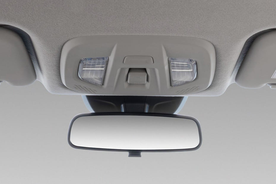 جراند أفينيو Courtesy Lamps