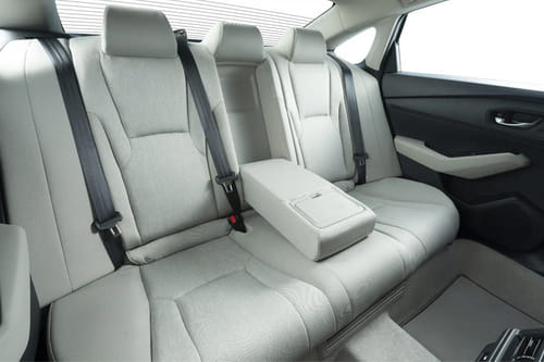 هوندا أكورد Rear Seats