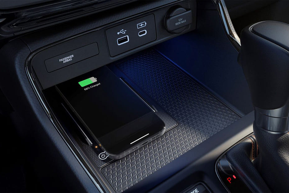Power Accessories Outlet View of هوندا CR-V