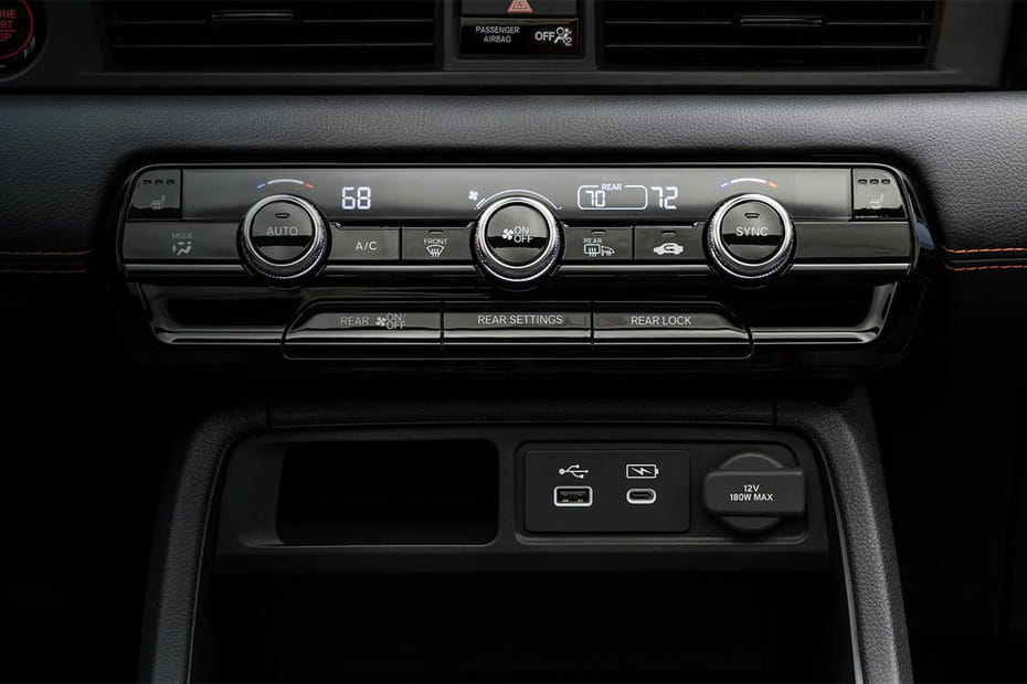 Front AC Controls of هوندا بايلوت