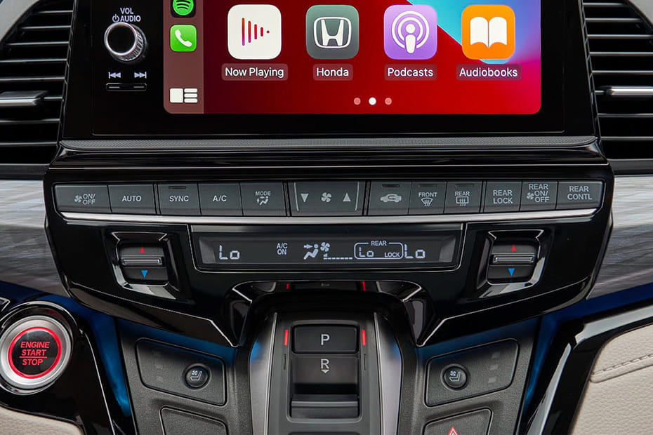 Front AC Controls of هوندا أوديسي