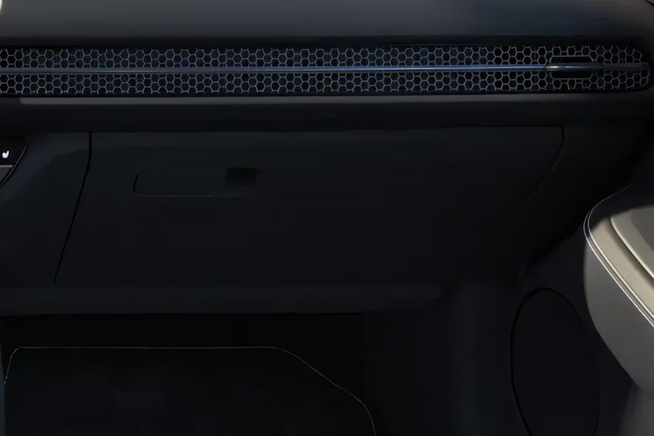 هوندا ZR-V Glove Box