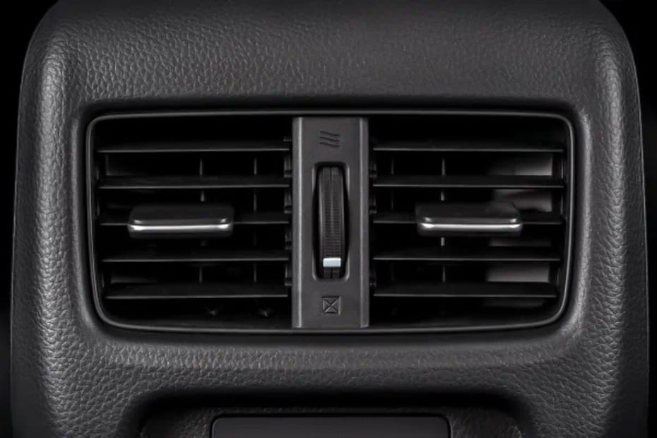 ZR-V Rear AC Controls
