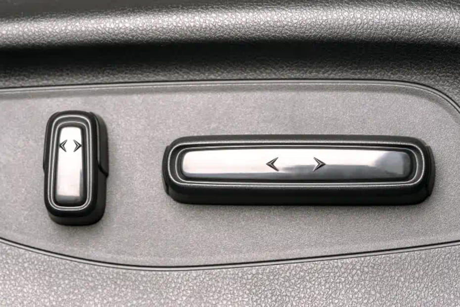 هوندا ZR-V Seat Adjustment Controllers