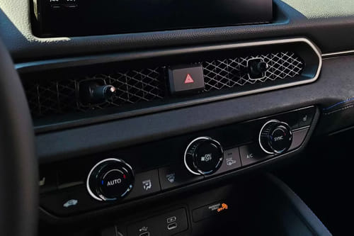 Front AC Controls of Honda Prelude