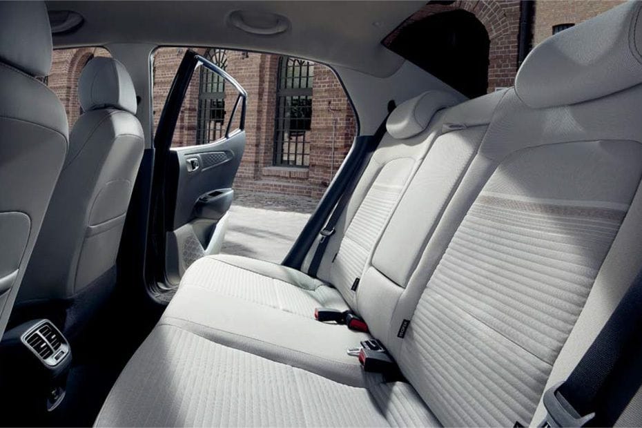 هيونداي جراند آي 10 Rear Seats