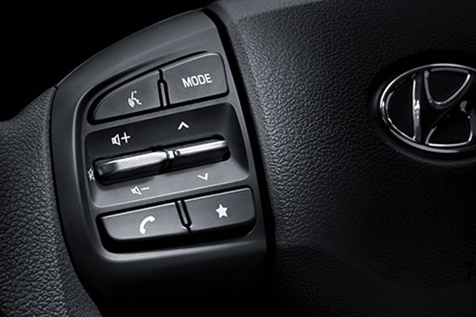 Speakers View of Hyundai Grand i10 in Saudi Arabia