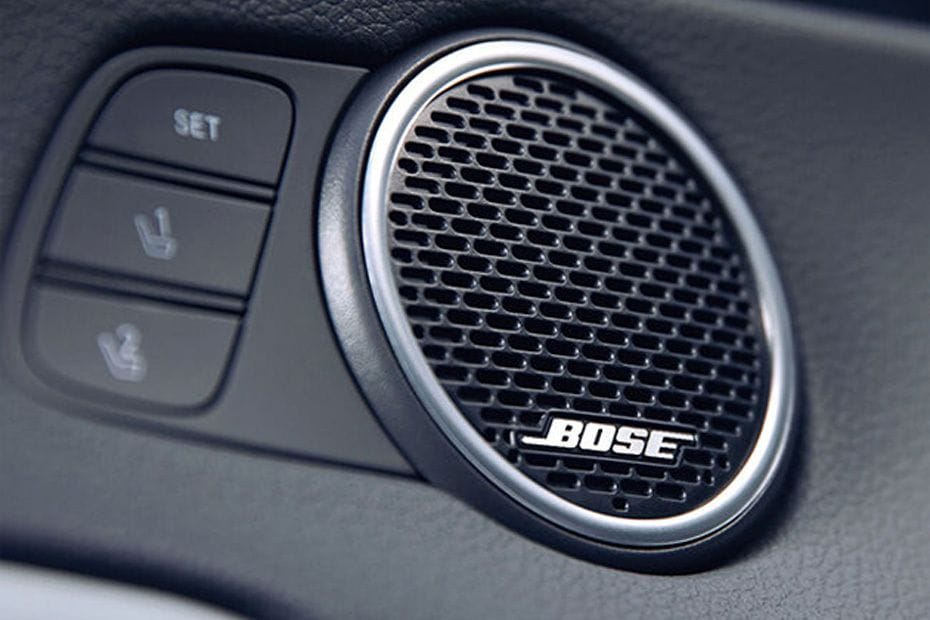 Speakers View of Hyundai Sonata
