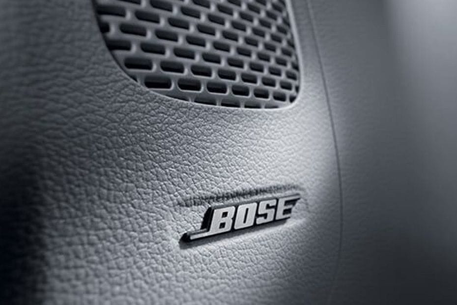 Speakers View of Hyundai Staria