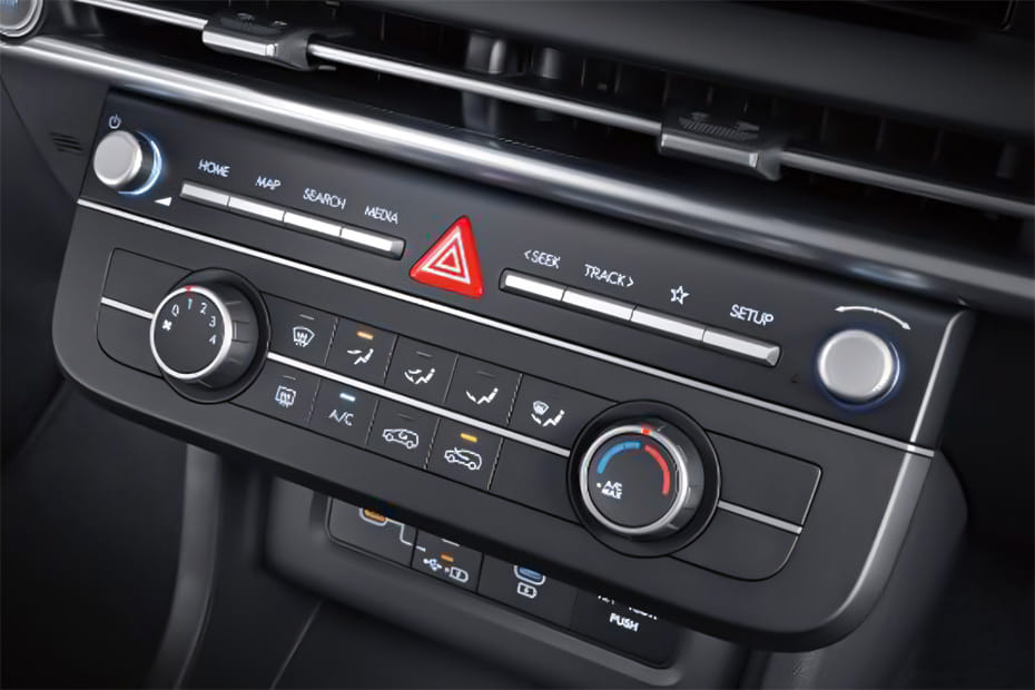 Front AC Controls of هيونداي توسان