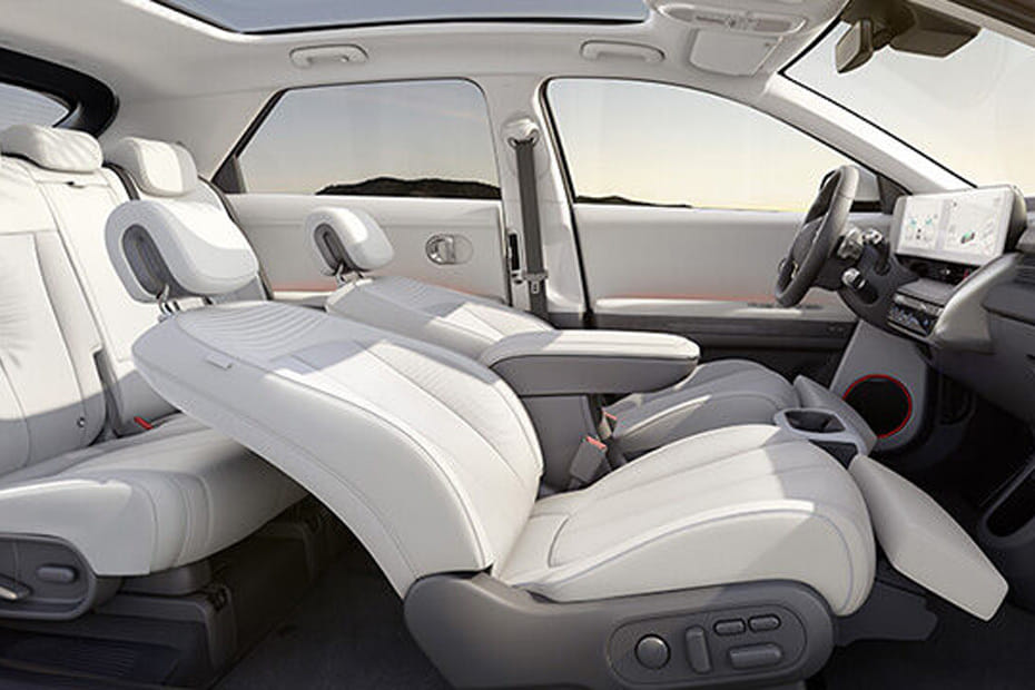 Folding Seats of Hyundai Ioniq 5