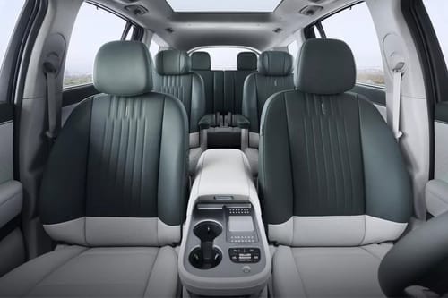 هيونداي أيونيك 9 Rear Seats