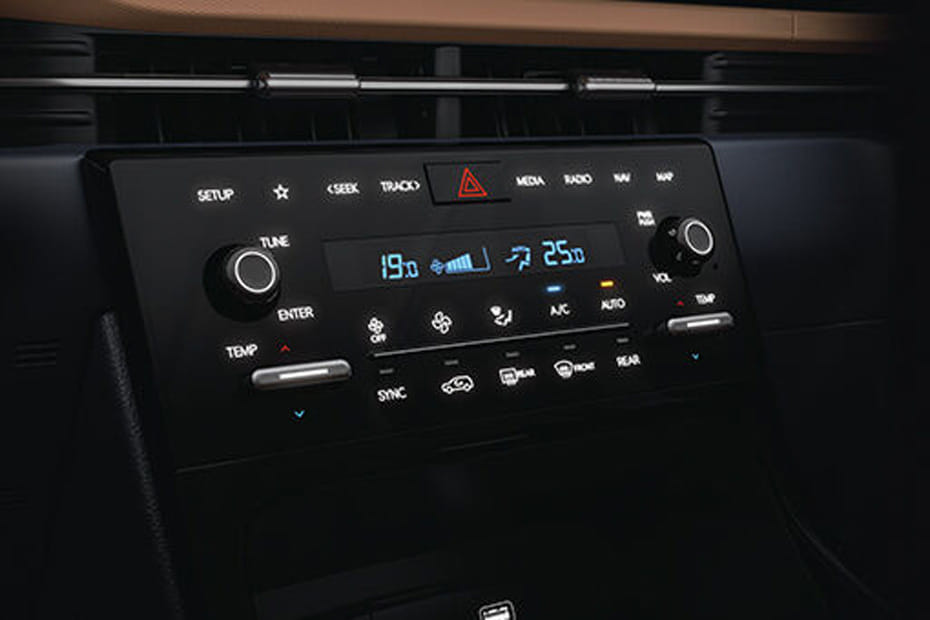 Front AC Controls of Hyundai Creta Grand