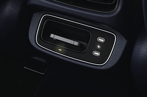 Power Accessories Outlet View of هيونداي كريتا جراند