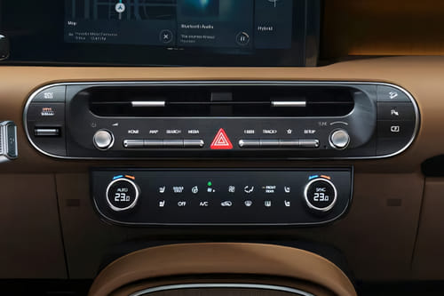 Front AC Controls of Hyundai Palisade