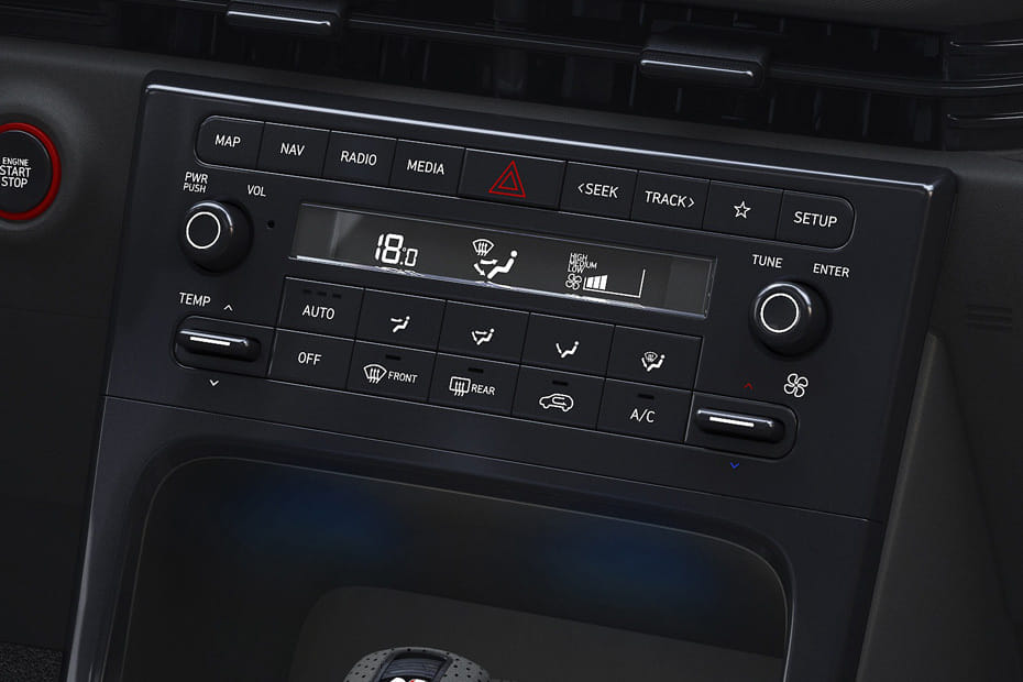 Front AC Controls of Hyundai Creta